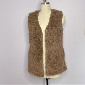 Design Lab/ Lord & Taylor Teddy Bear Faux Fur Vest- Size Medium